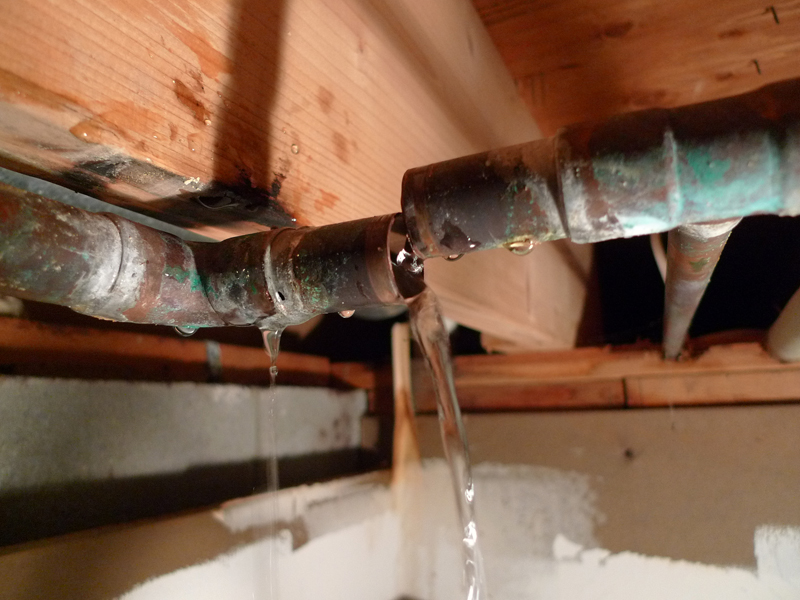 Burst pipe plumber toronto